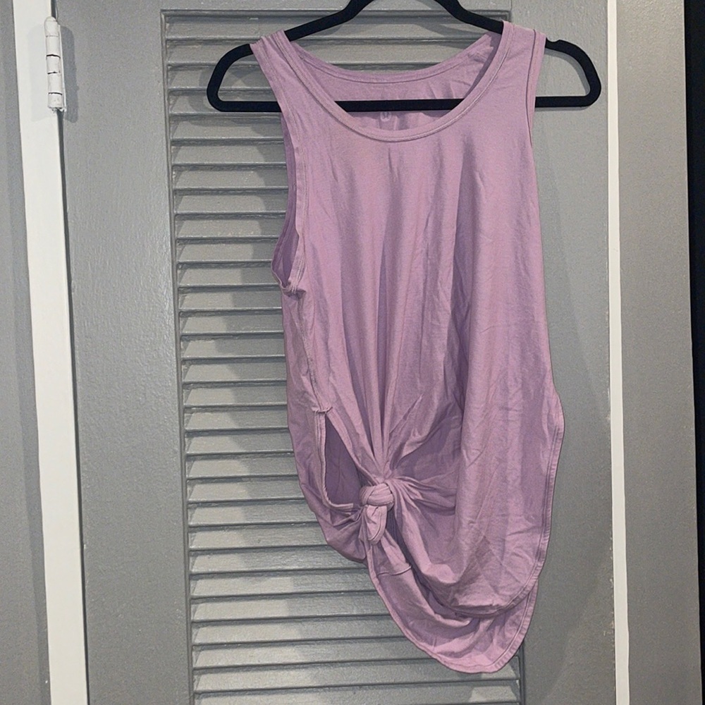 Lululemon side story tank size 4